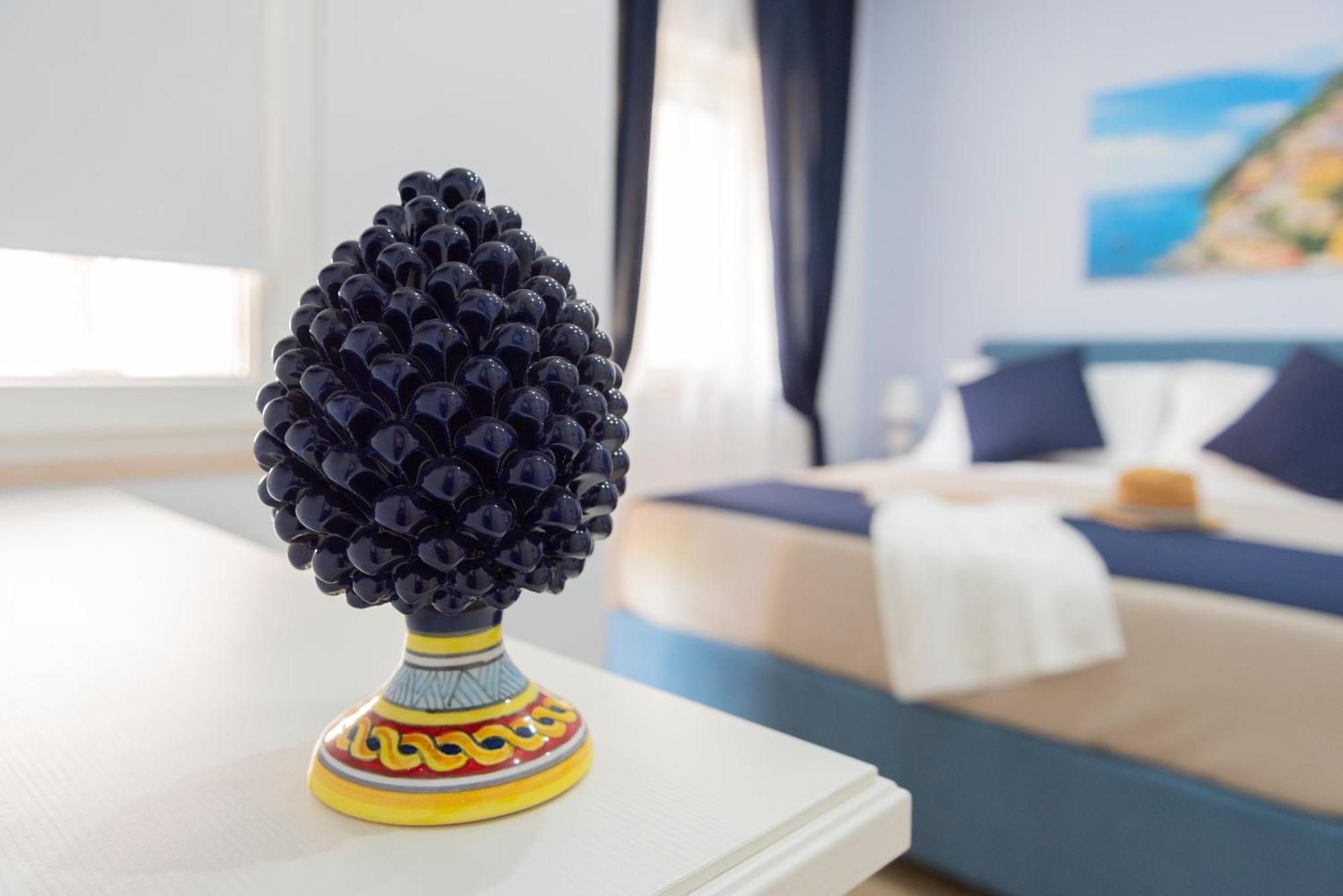 Symphony House Bed & Breakfast Sorrento Bagian luar foto